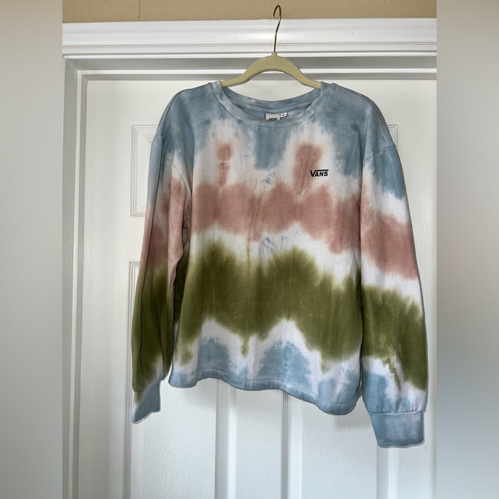 Long sleeve sweatshirt like “Vans” top size large